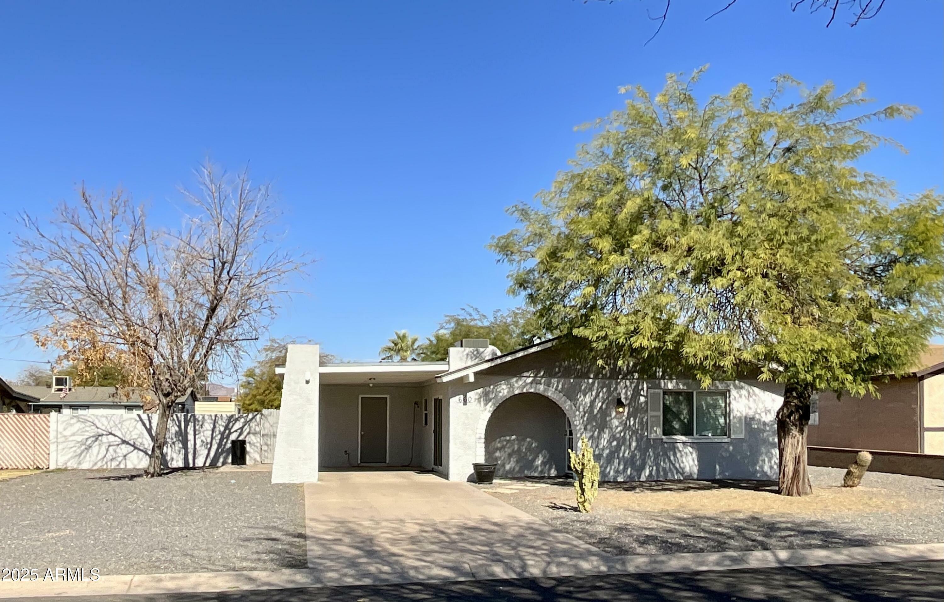 Property Photo:  660 W 22nd Avenue  AZ 85120 