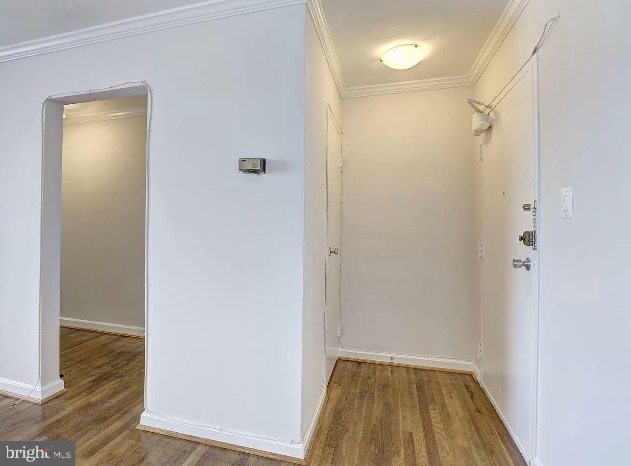 Property Photo:  5112 Macarthur Boulevard NW 308  DC 20016 