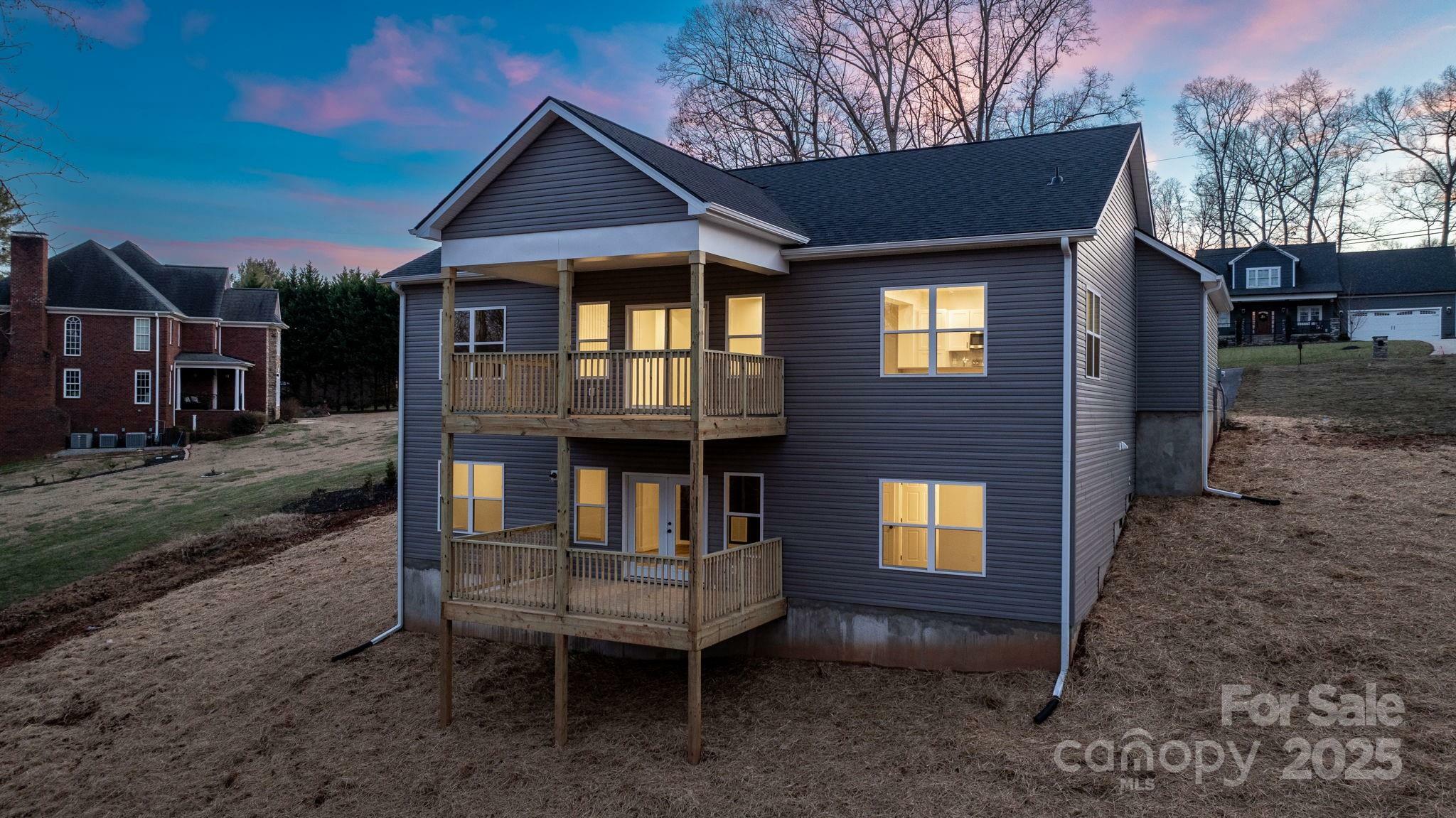 Property Photo: 113 Brentwood Drive NC 28650