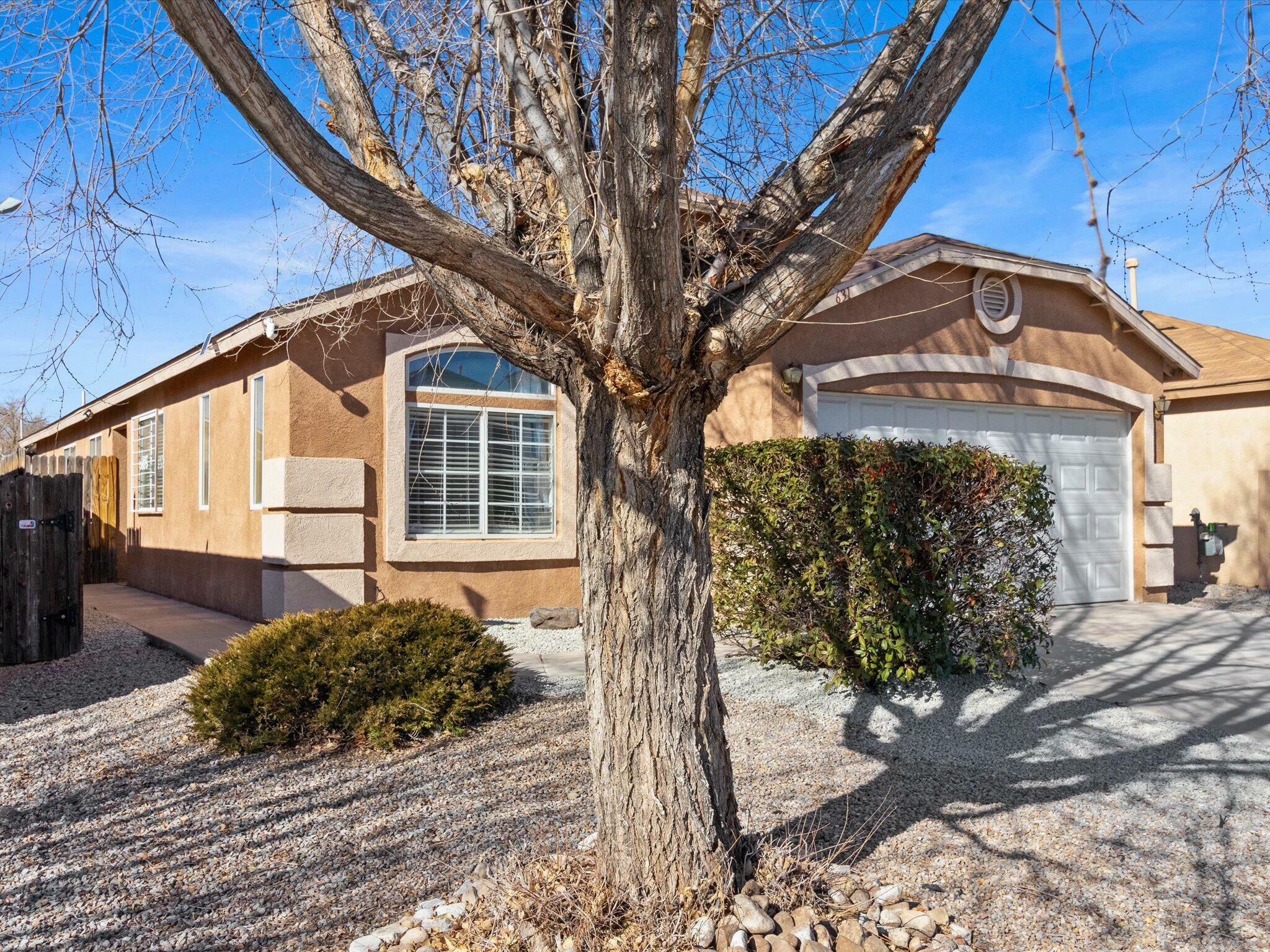 Property Photo:  631 Saddle Blanket Trail SW  NM 87121 