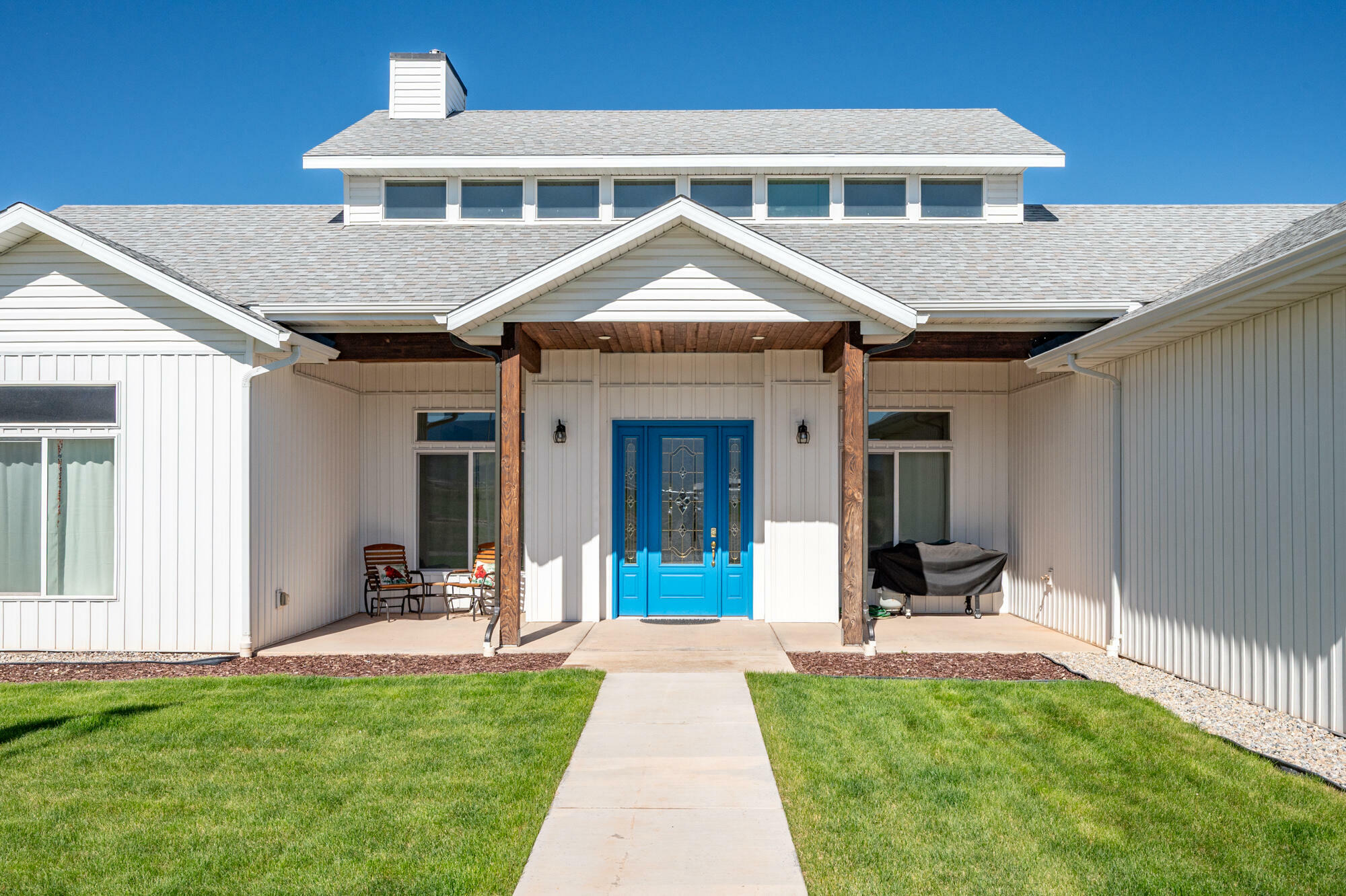 Property Photo: 267 S 2400 W UT 84761