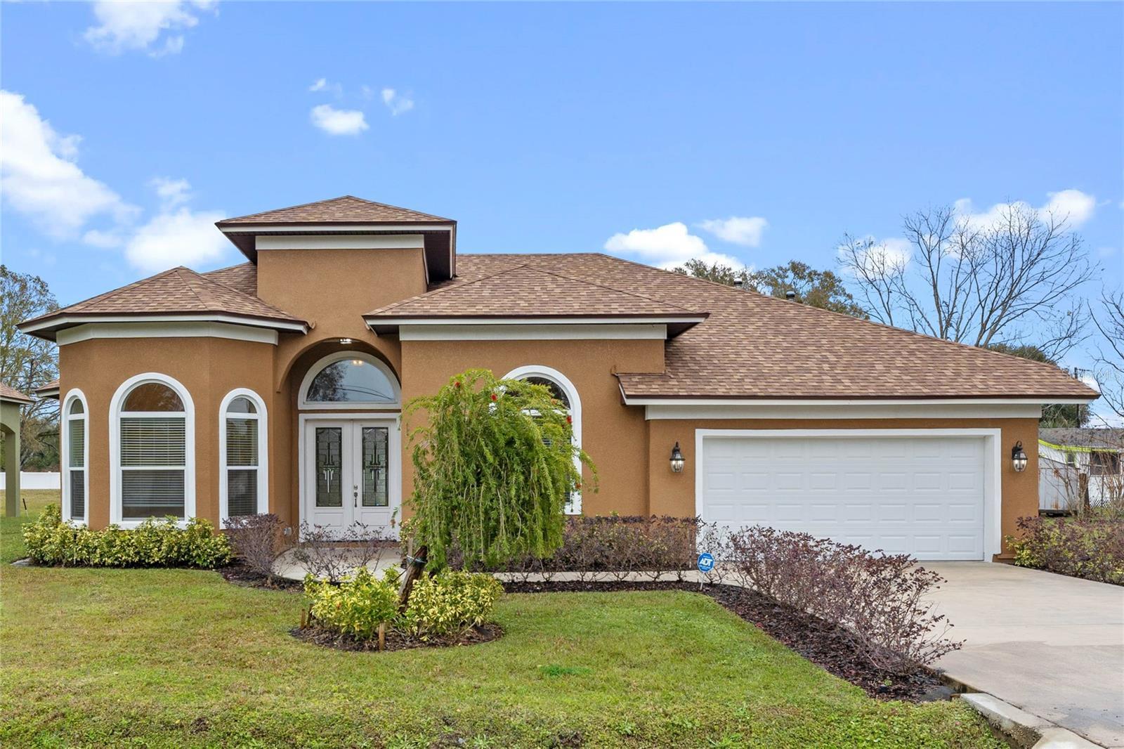 Property Photo: 1943 Sipes Avenue FL 32771