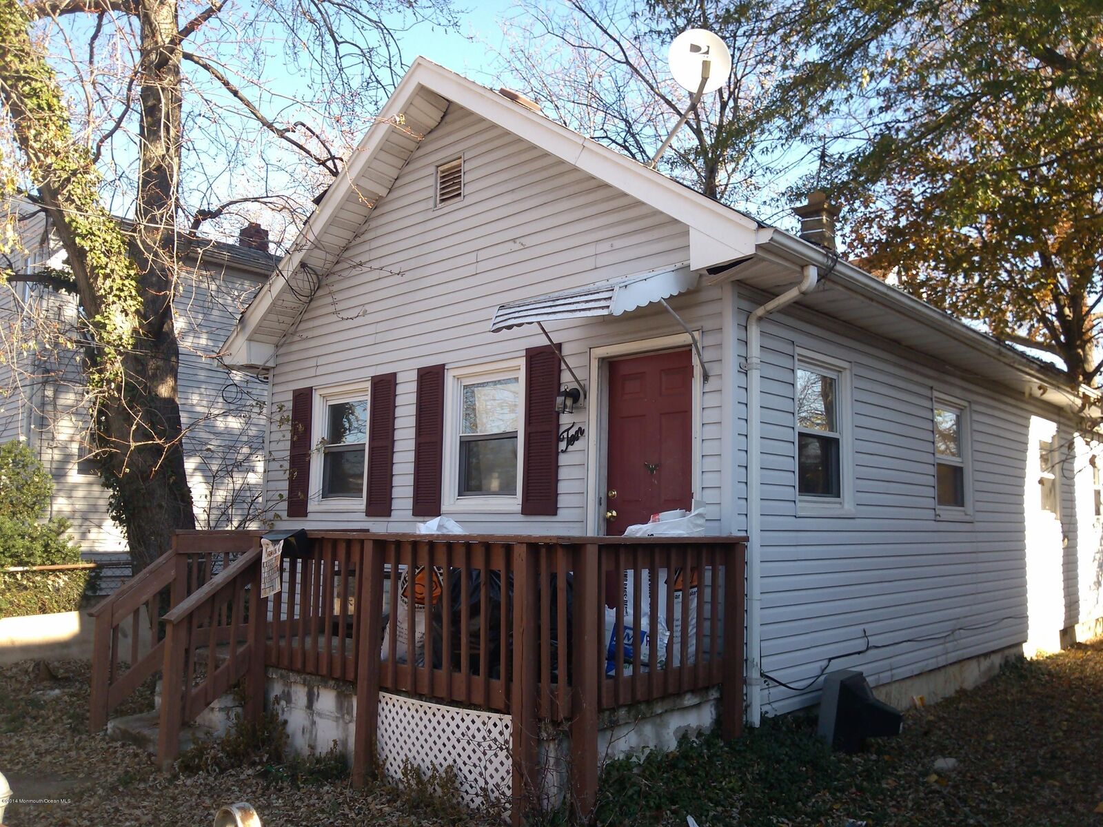Property Photo:  10 Shoreland Terrace  NJ 07748 