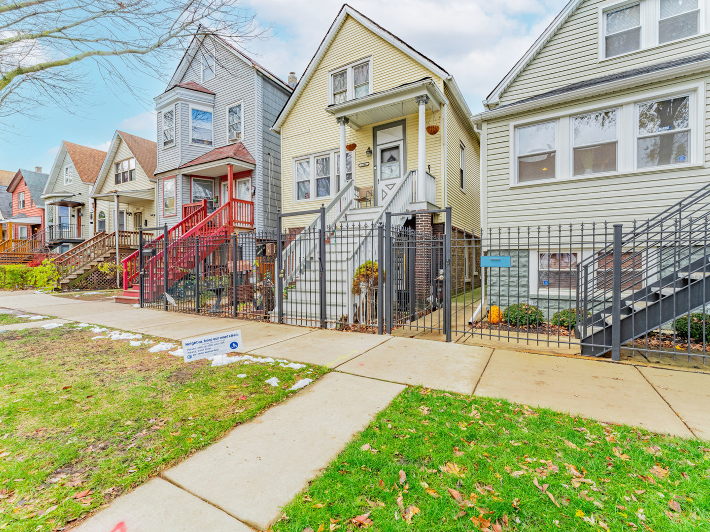 3248 N Drake Avenue  Chicago IL 60618 photo