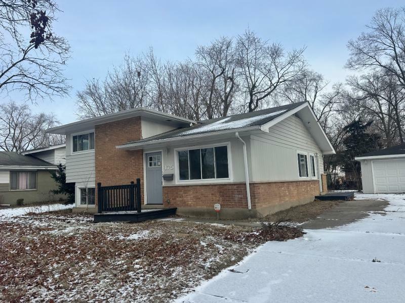 Property Photo:  175 Westwood Drive  IL 60466 