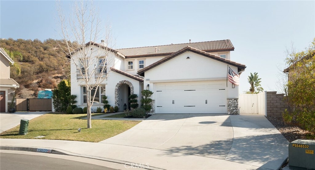 Property Photo: 23569 Wickham Lane CA 92562