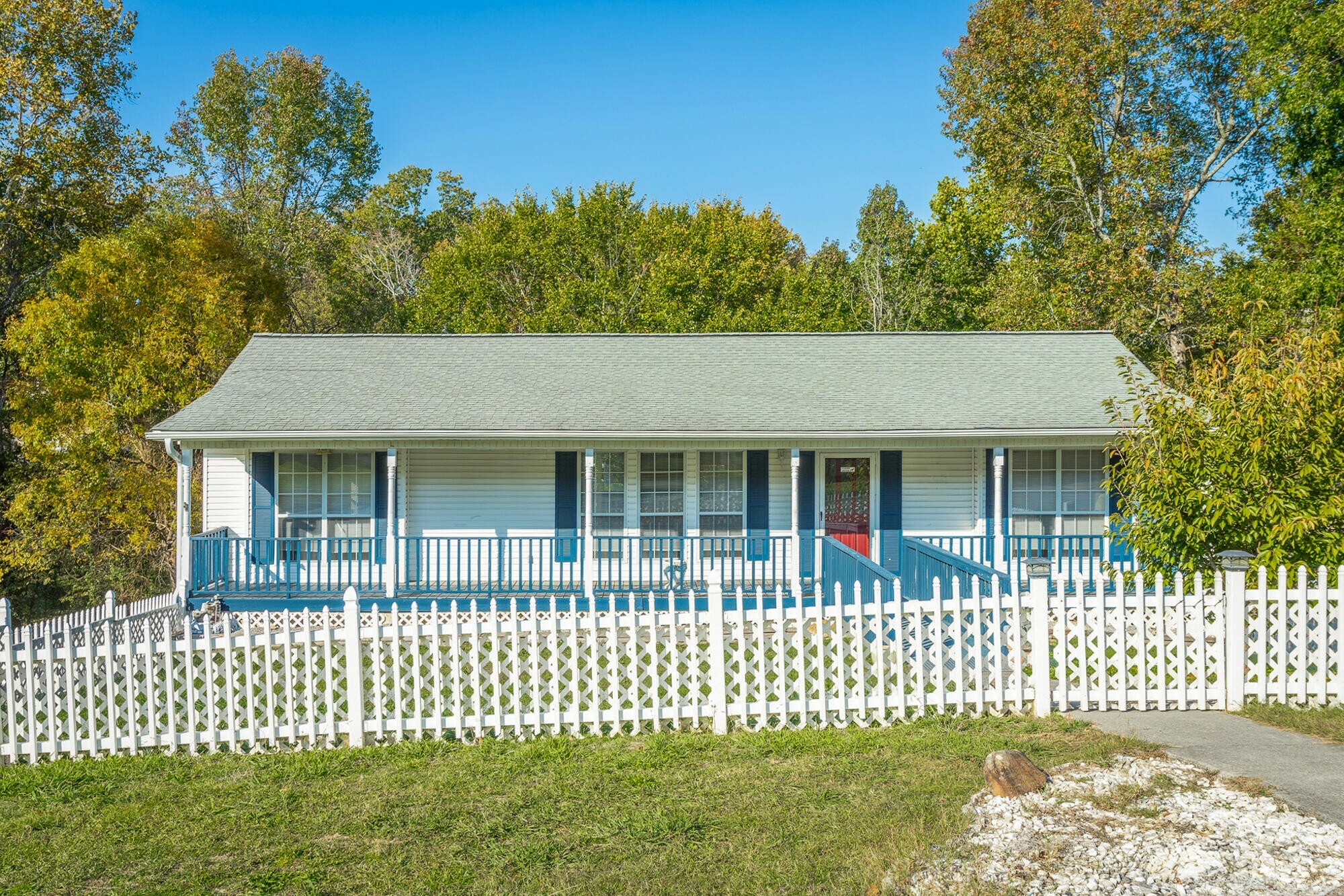 Property Photo: 105 Chelsea Drive GA 30741