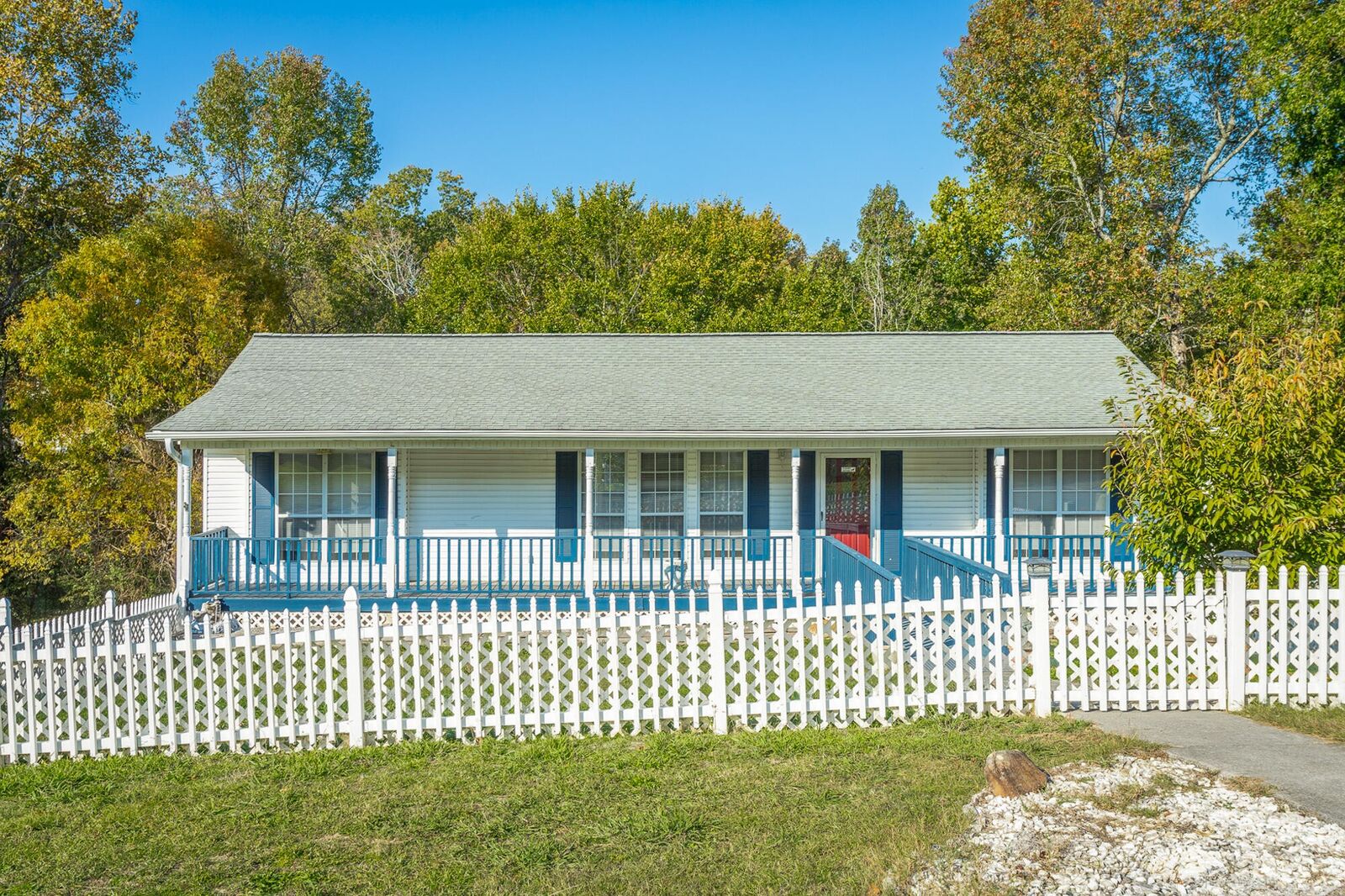 Property Photo: 105 Chelsea Drive GA 30741