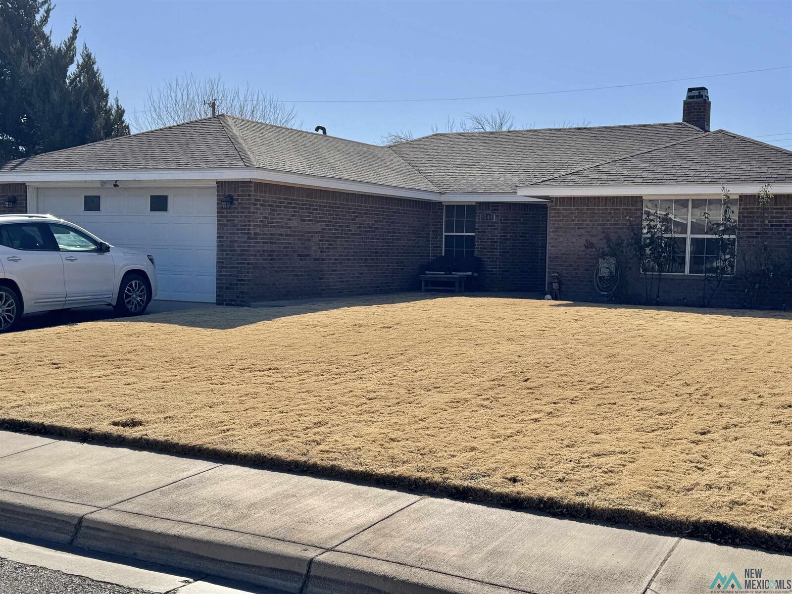 Property Photo: 1509 W Bullock Avenue NM 88210