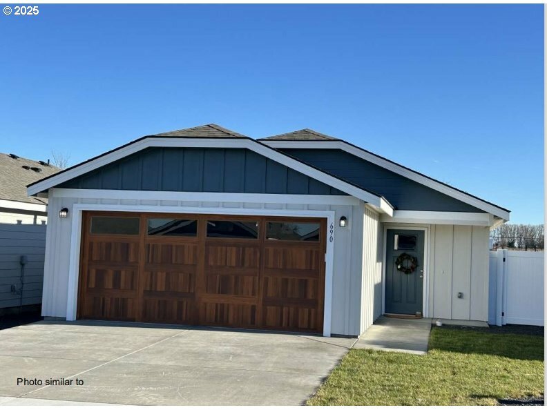 Property Photo: 615 Tinley St OR 97875