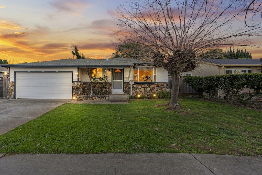 Property Photo:  1594 Sabina Way  CA 95118 