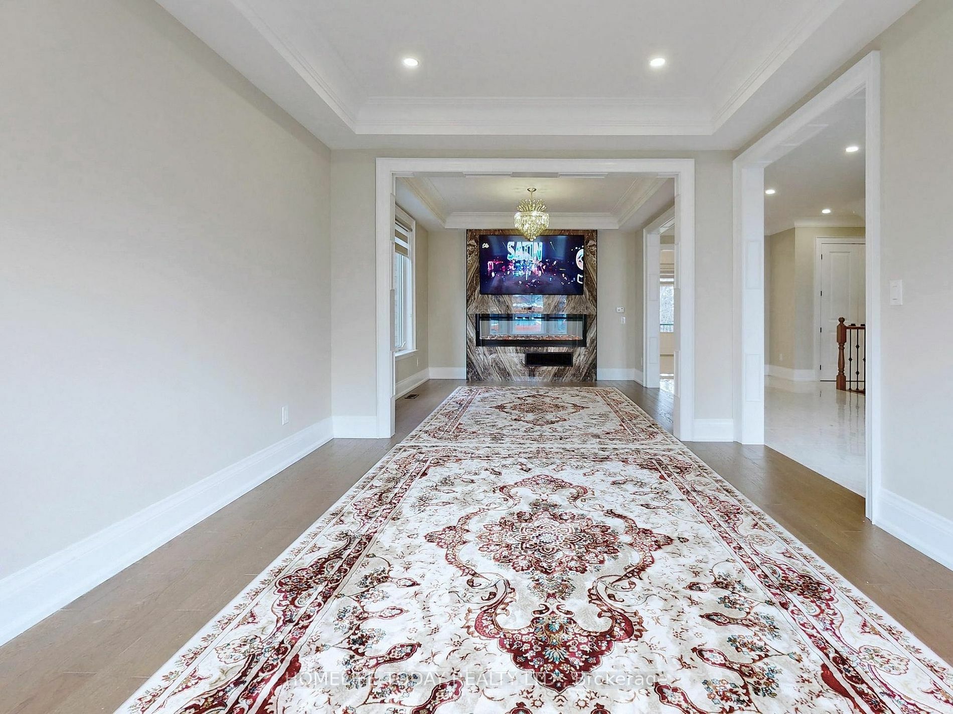 Property Photo:  20 Chatterton Blvd  ON M1M 2G2 