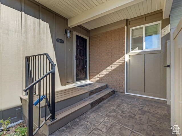 Property Photo:  3655 E Oak Rim Way  UT 84109 