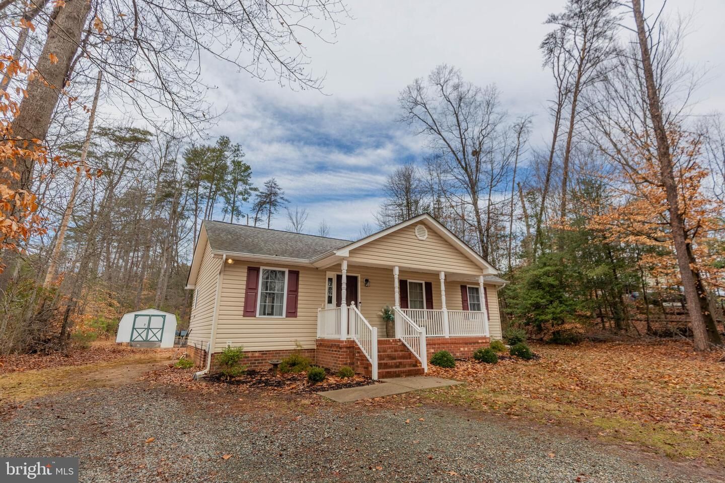 Property Photo: 791 Lake Caroline Drive VA 22546