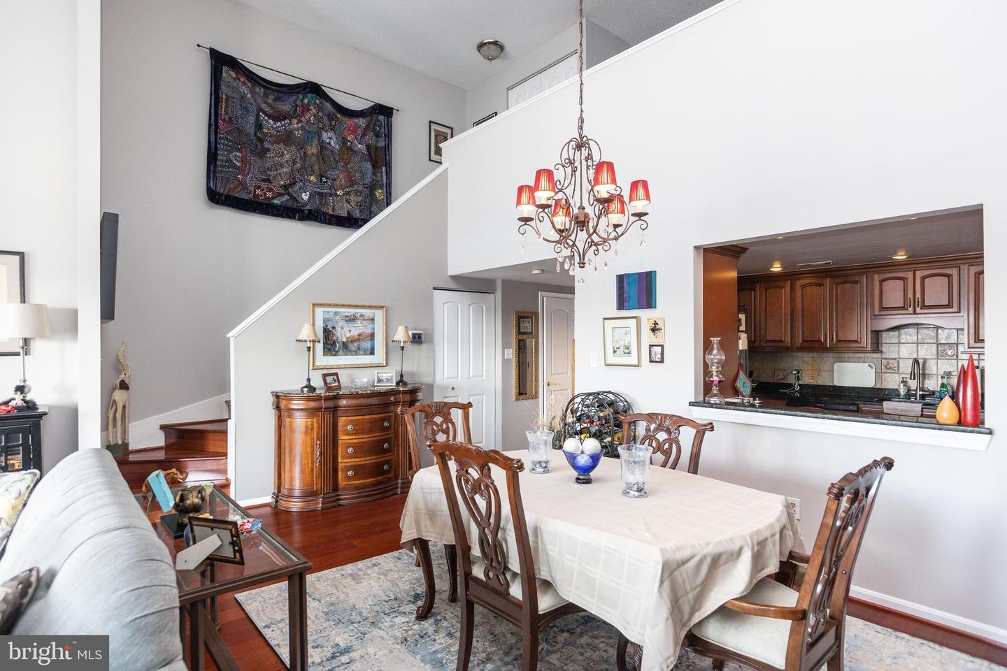 Property Photo: 1040 Deer Ridge Drive 512 MD 21210