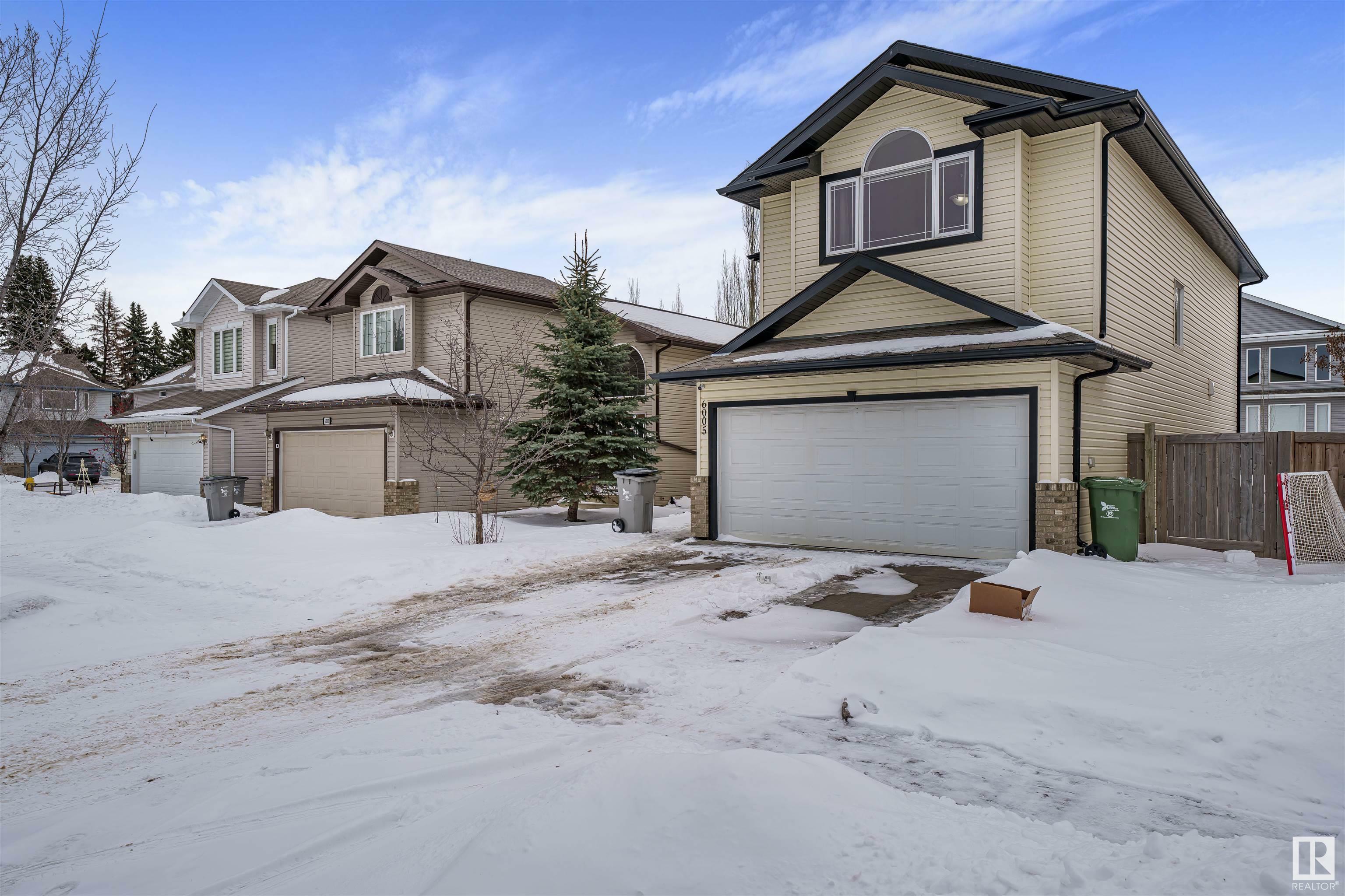 Property Photo:  6005 47 Avenue  AB T4X 0C9 