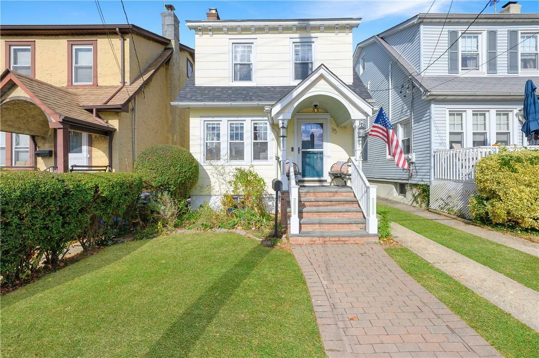 Property Photo:  39 Earley Street  NY 10464 