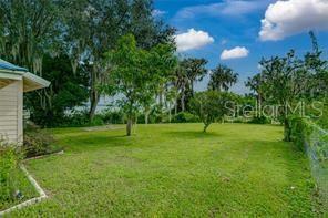 Property Photo:  922 S Lake Reedy Boulevard  FL 33843 