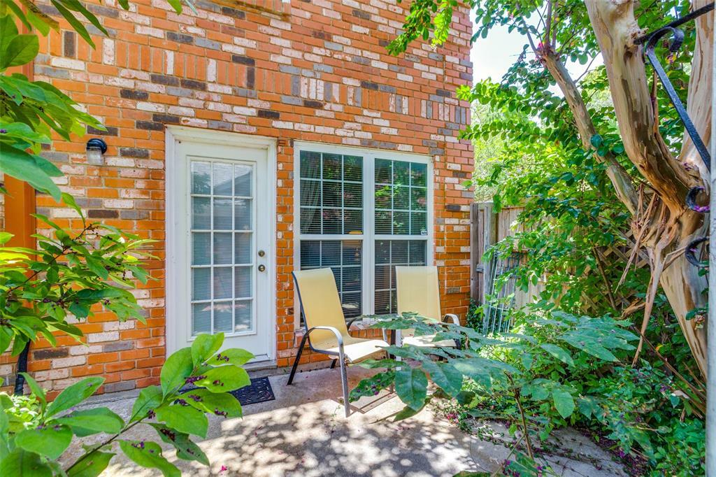 Property Photo:  1307 Roaring Springs Road  TX 76114 