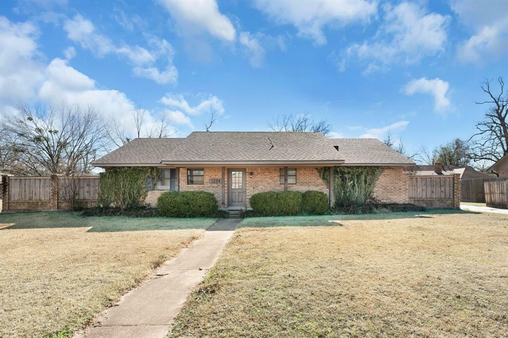 Property Photo:  1224 Terry Lane  TX 75482 