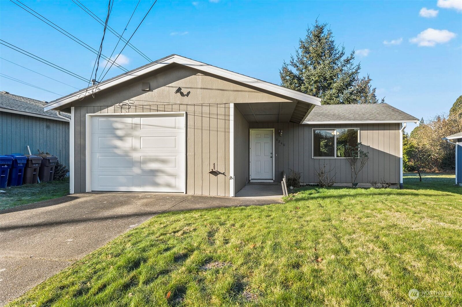Property Photo:  8240 S D Street  WA 98408 