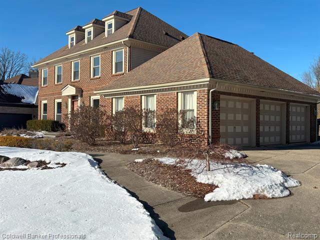 Property Photo: 1020 Elmsmere Drive MI 48167