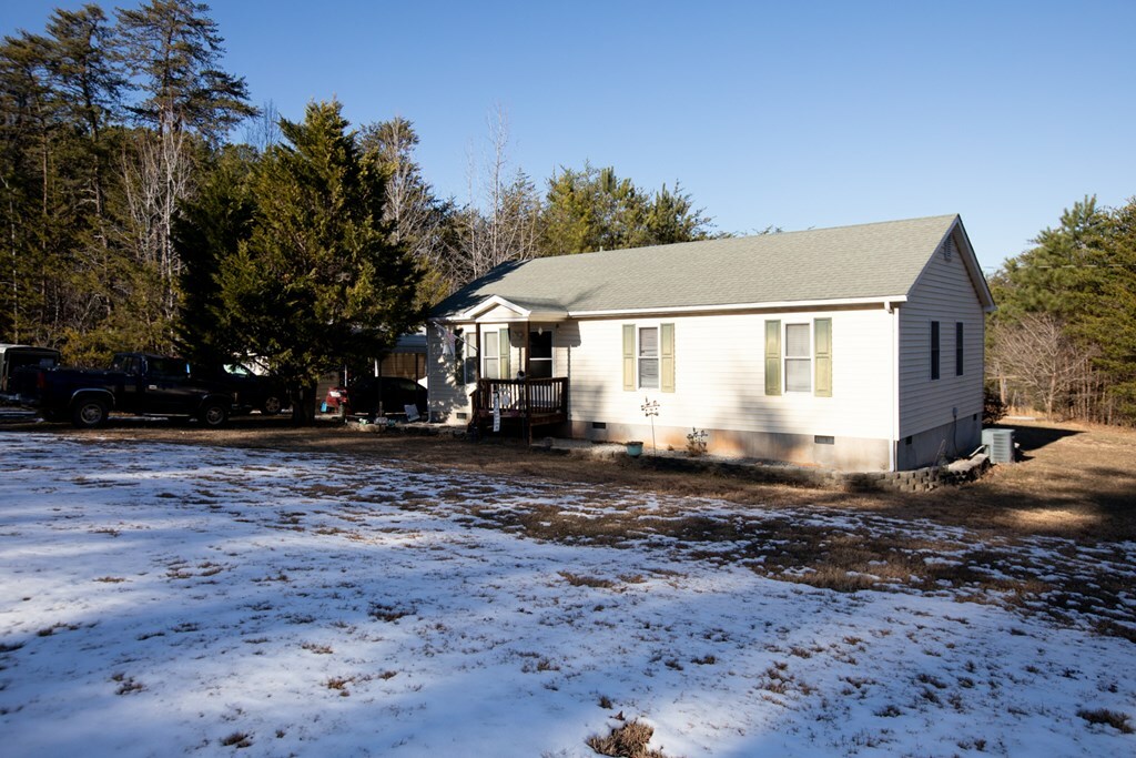 Property Photo:  1870 Meherrin Road  VA 23954 