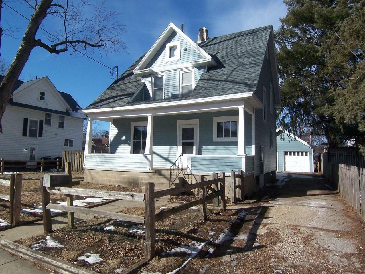 Property Photo:  1130 Central Avenue  WI 53511 