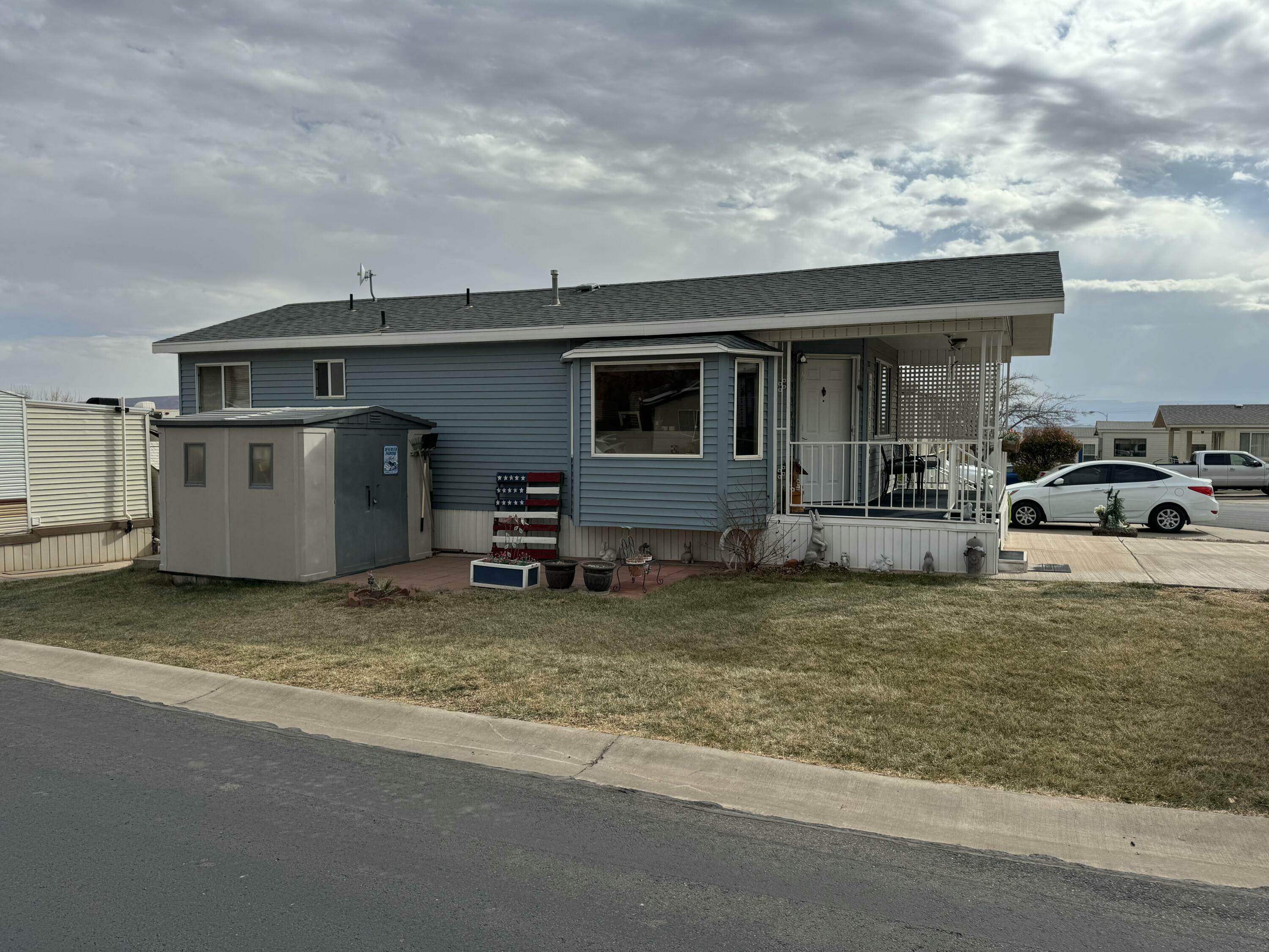 Property Photo:  1150 W Red Hills Parkway #123  UT 84780 