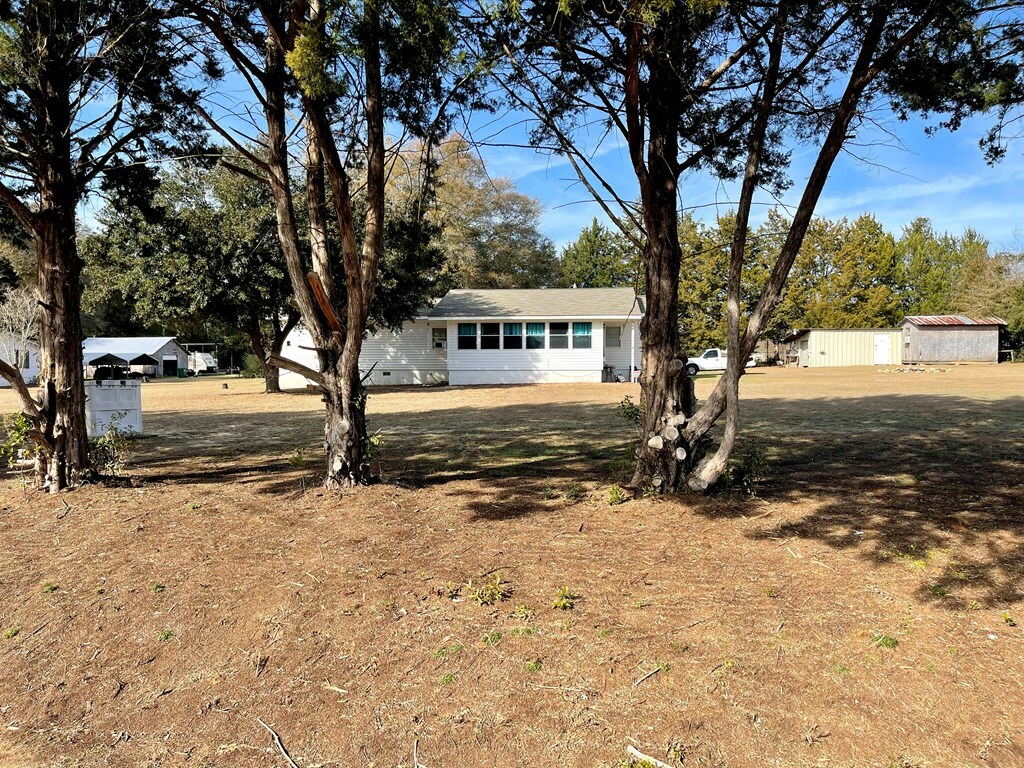Property Photo:  150 Creekview Drive  GA 31763 