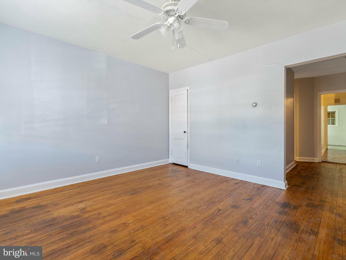 Property Photo:  1427 Holbrook Street NE  DC 20002 