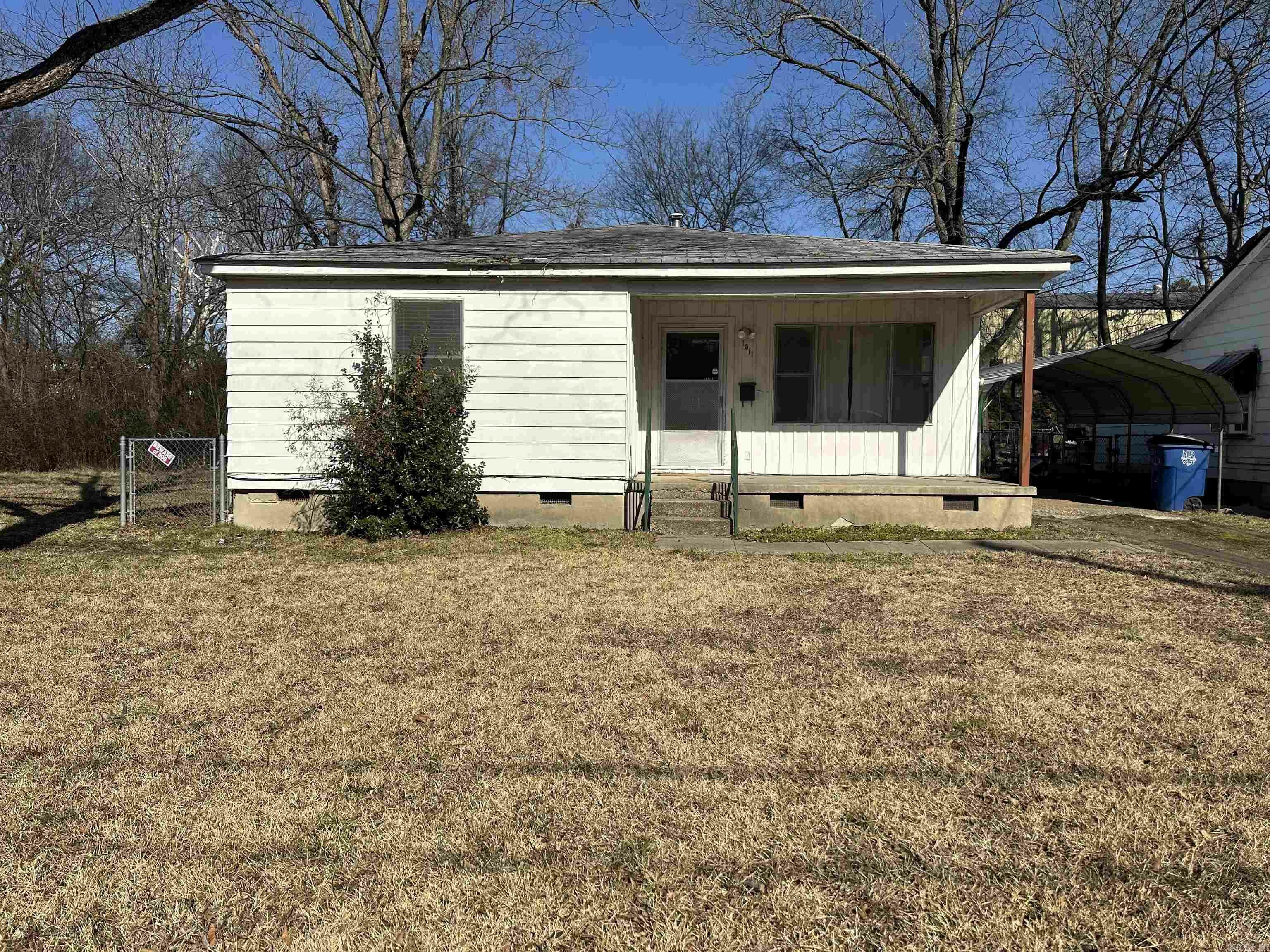 Property Photo:  1511 W 37th Street  AR 72118 