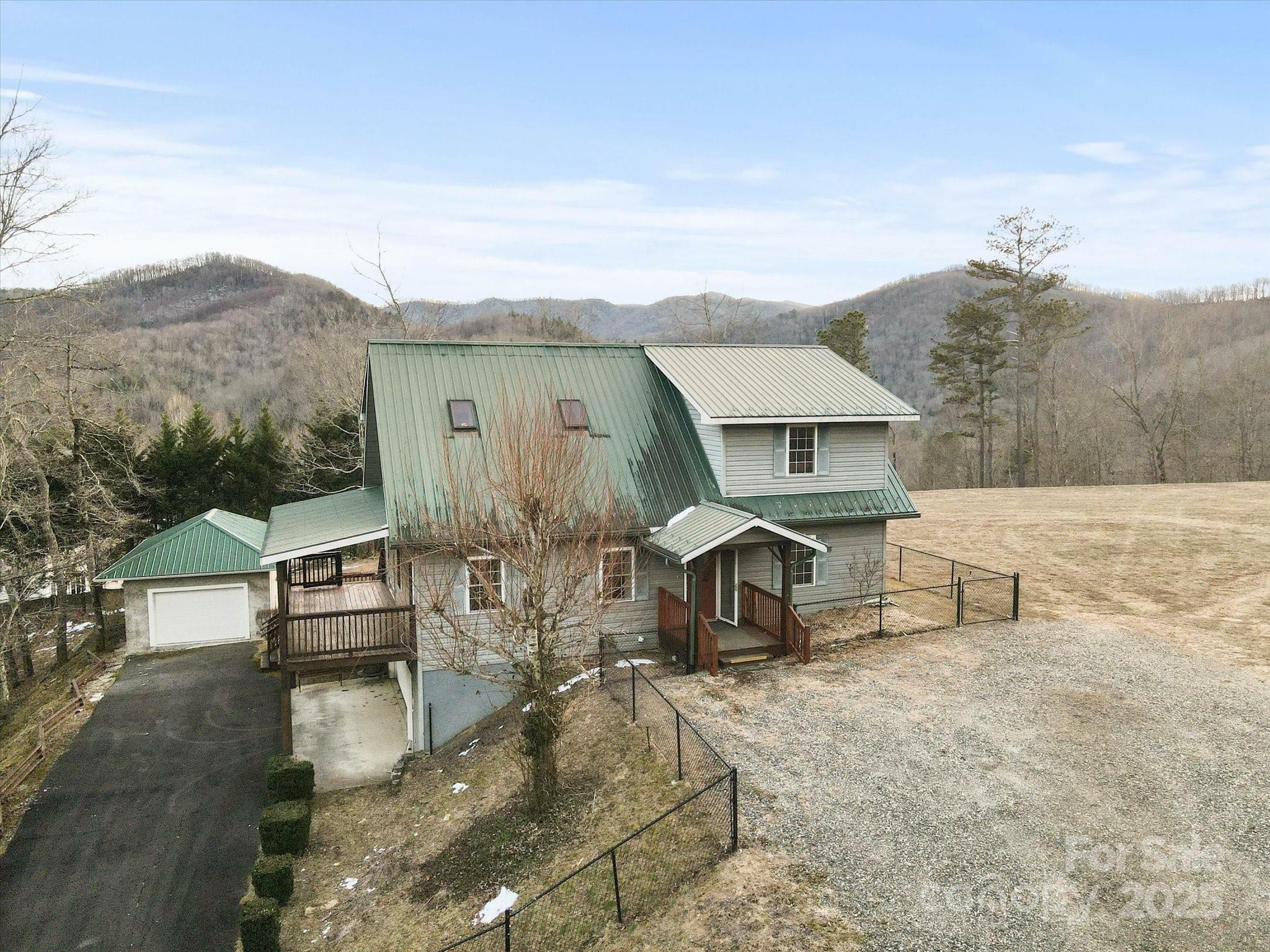 Property Photo:  29 Down To Earth Drive  NC 28714 