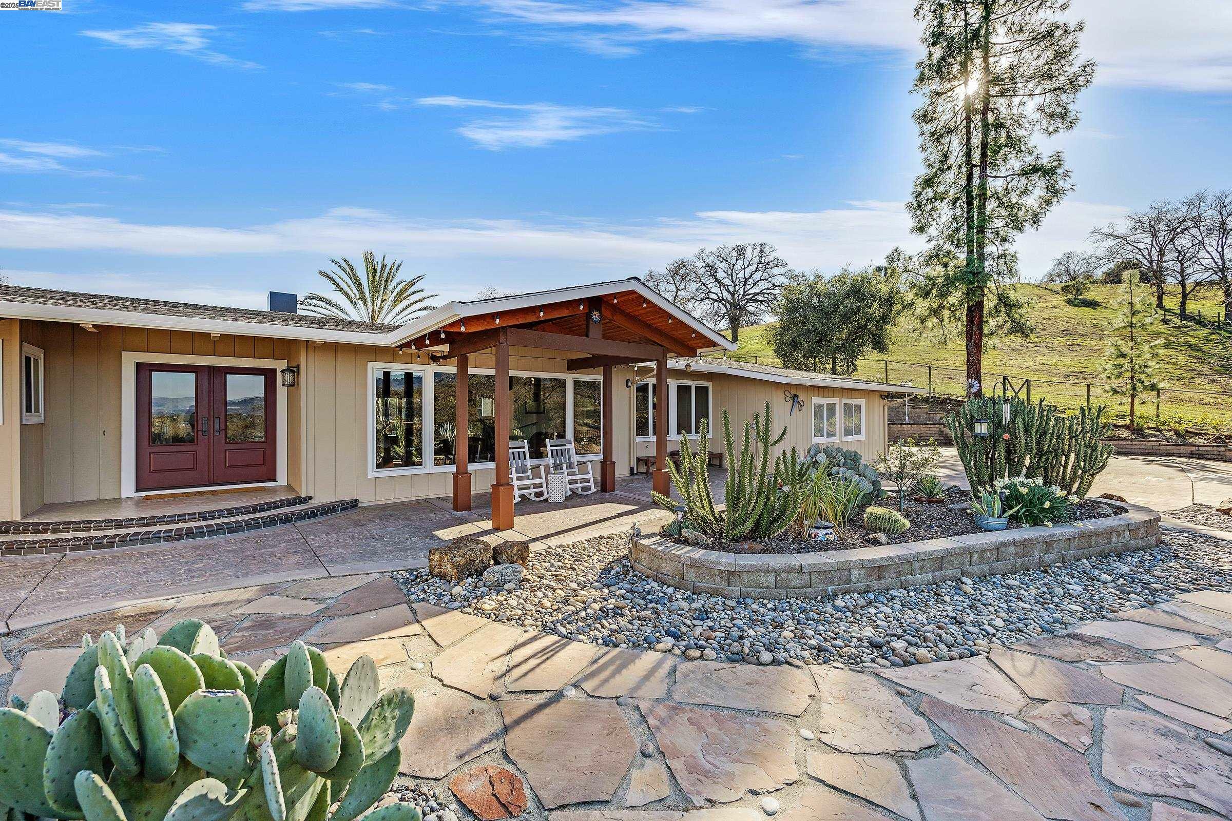 Property Photo:  953 Happy Valley Rd  CA 94566 