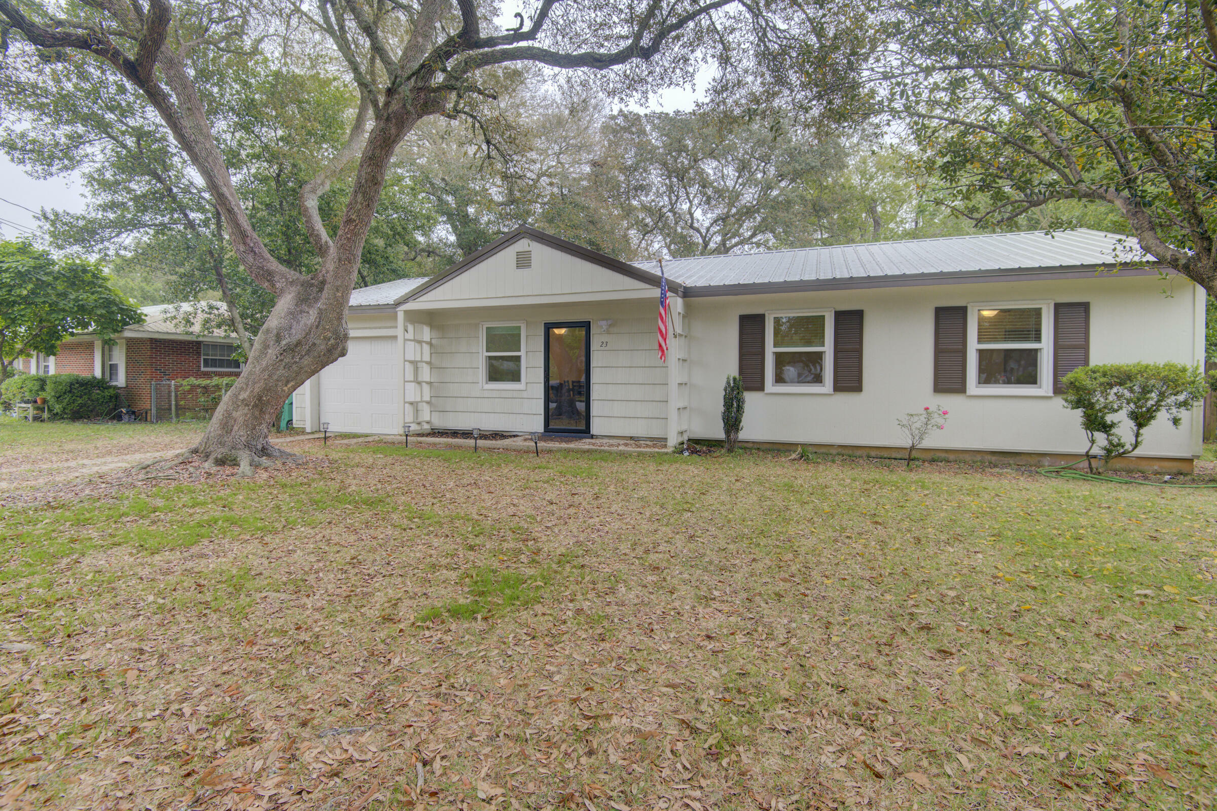 Property Photo: 23 Miller Street FL 32547