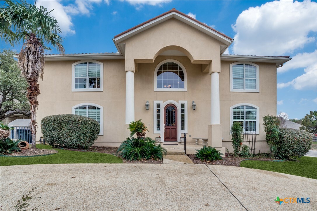 Property Photo: 2827 Meadow Breeze TX 78132