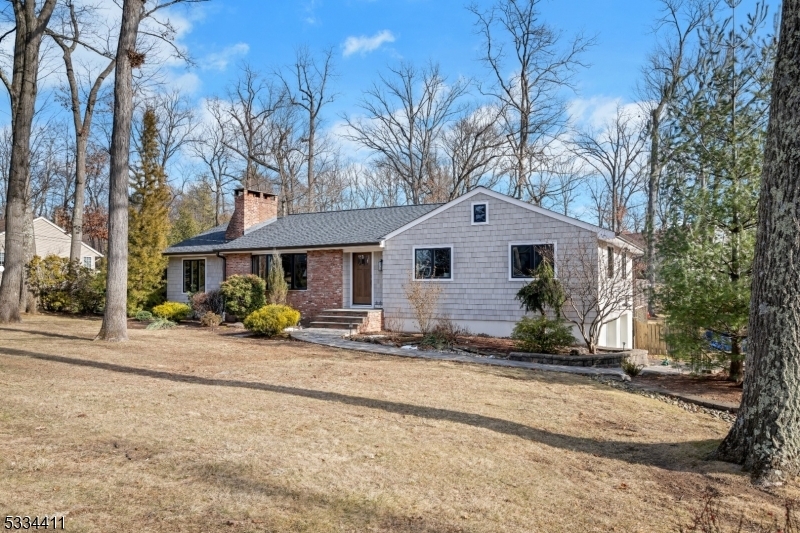 Property Photo: 38 Brookside Ter NJ 07006