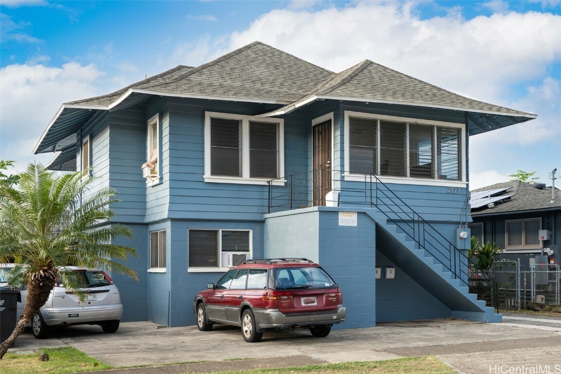 Property Photo:  2127 Dole Street  HI 96822 