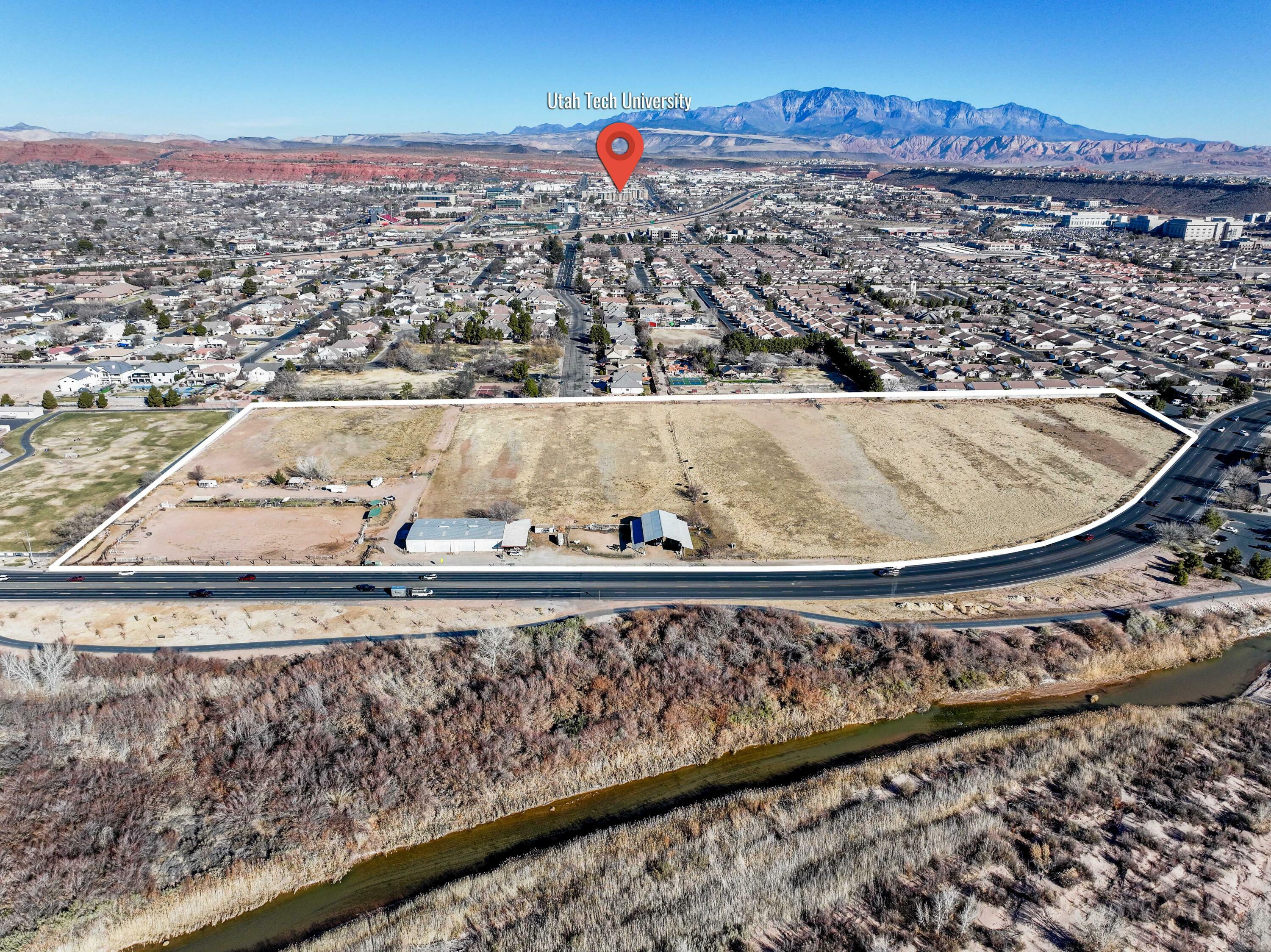 Property Photo:  900 E Riverside Dr Dr  UT 84790 