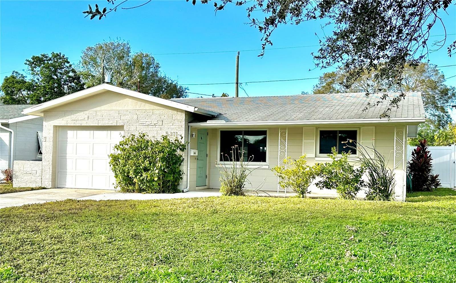 Property Photo:  5311 20th Avenue N  FL 33710 