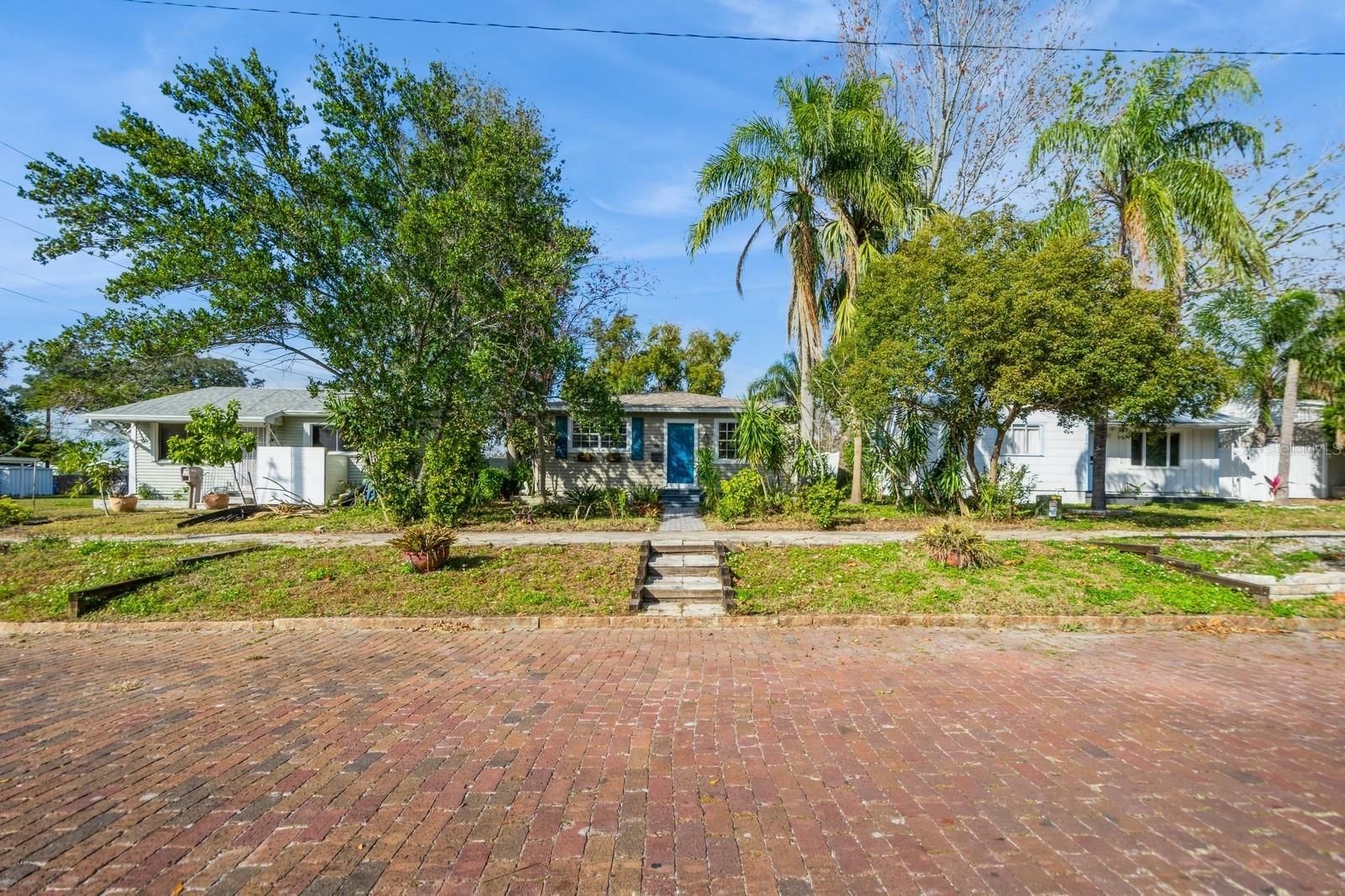 Property Photo:  5053 3rd Avenue N  FL 33710 