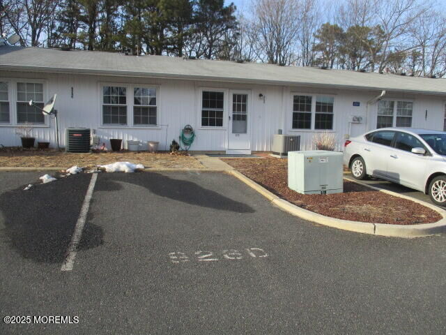 Property Photo:  826D Balmoral Court D  NJ 08701 