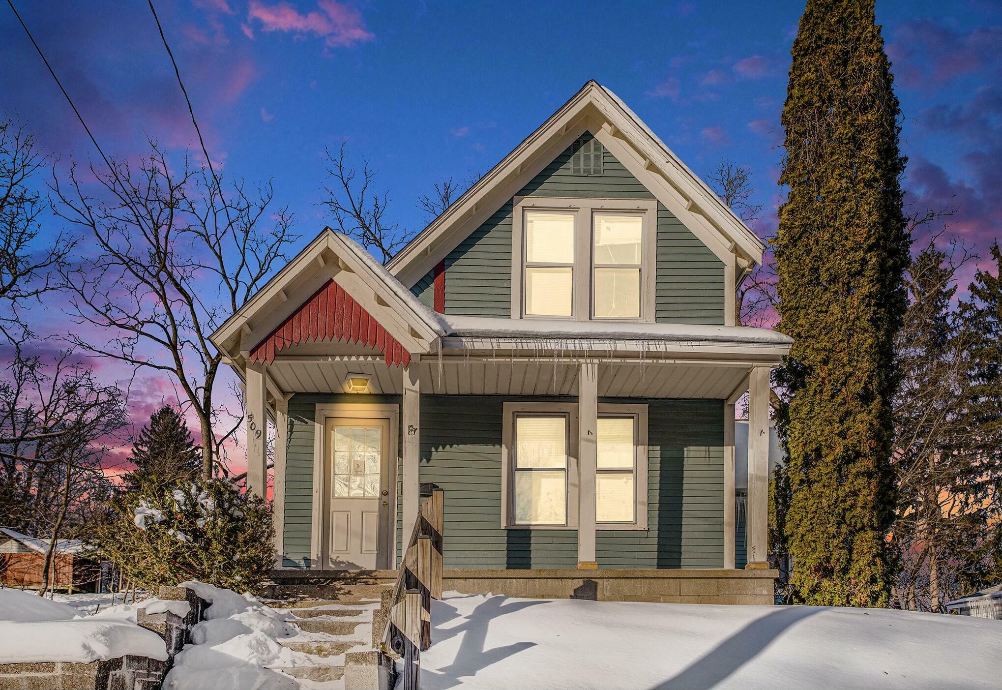 Property Photo:  509 Hilbert Street  MI 49007 