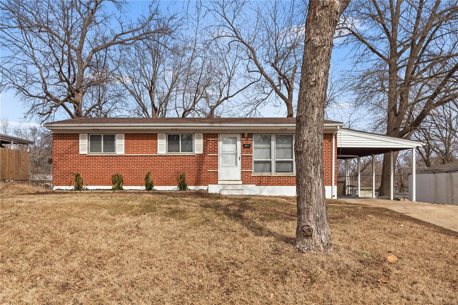Property Photo: 841 Riderwood Drive MO 63042