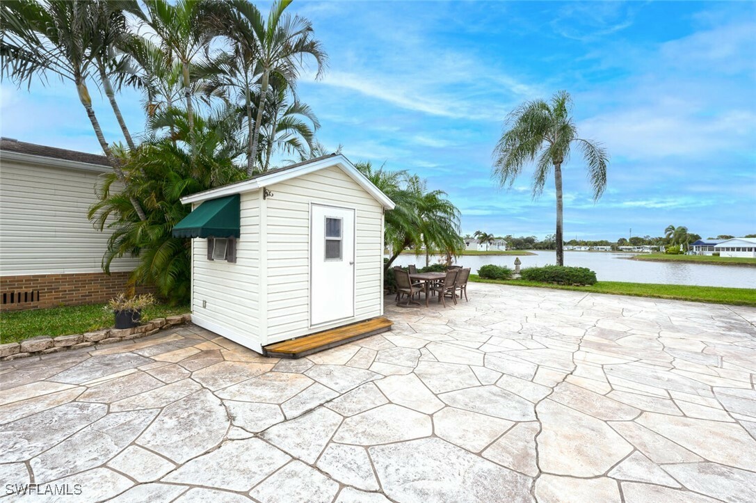 Property Photo:  3063 Waterview Point  FL 34120 