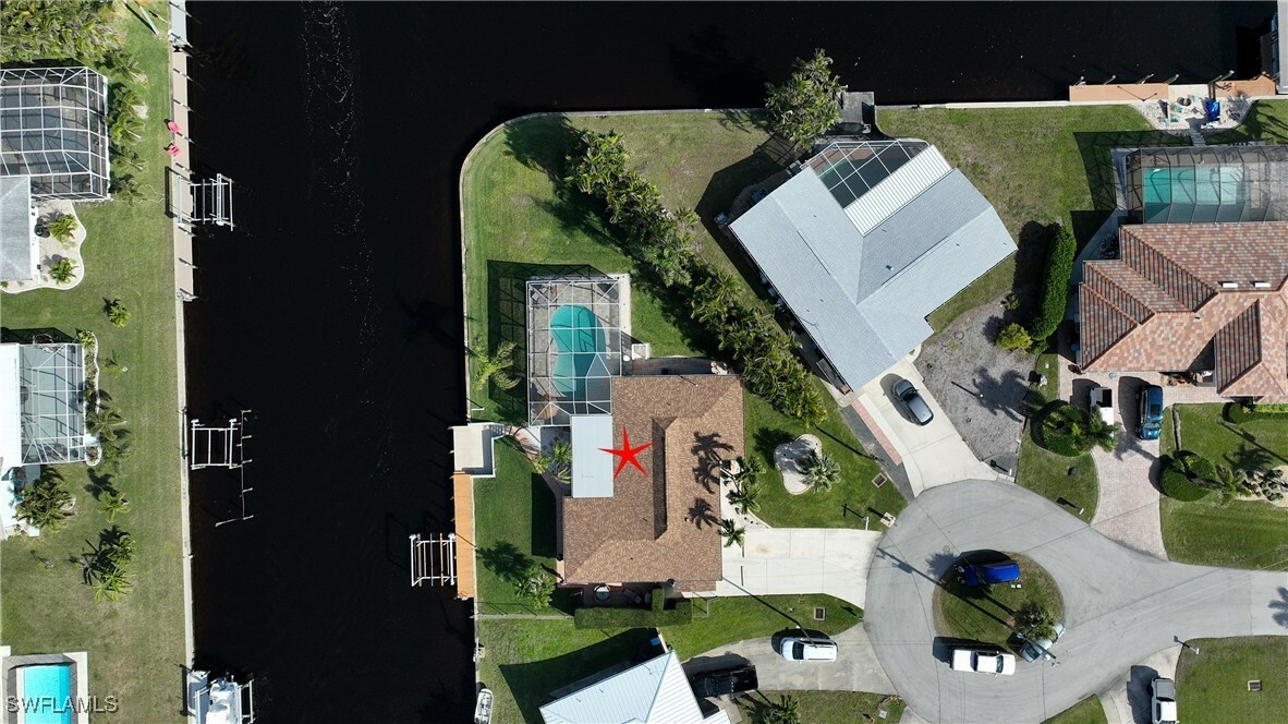 Property Photo:  2801 SE 17th Avenue  FL 33904 