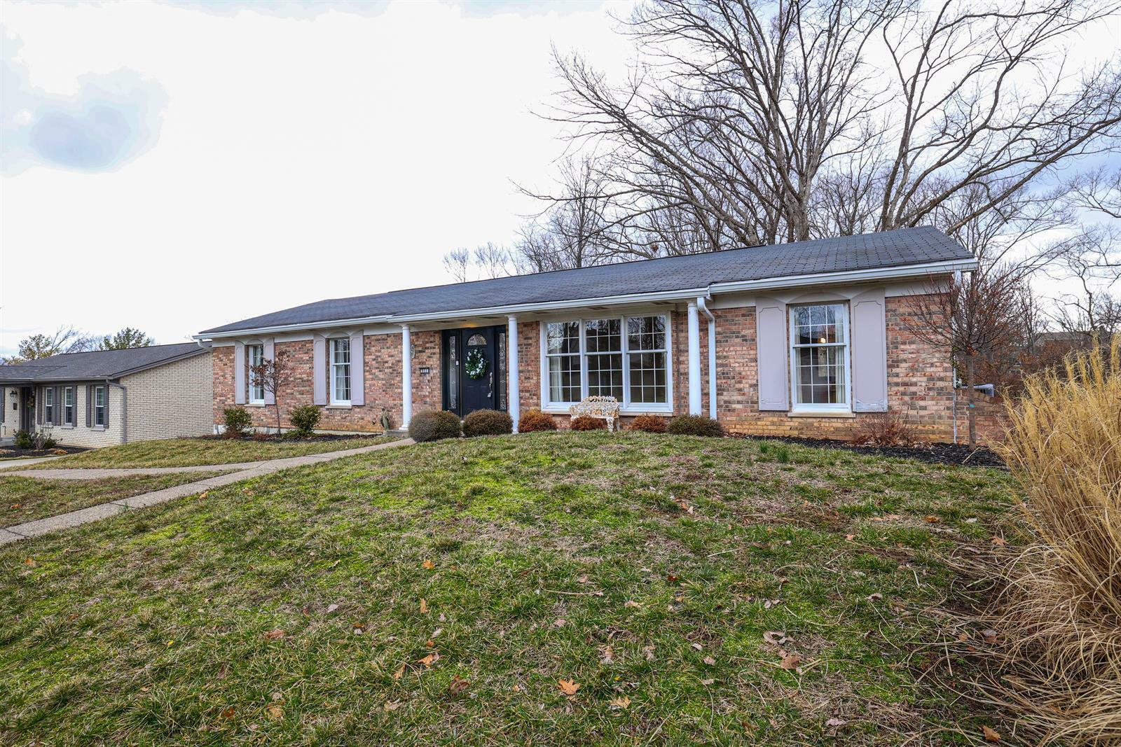 Property Photo:  511 Knob Hill Court  KY 41011 