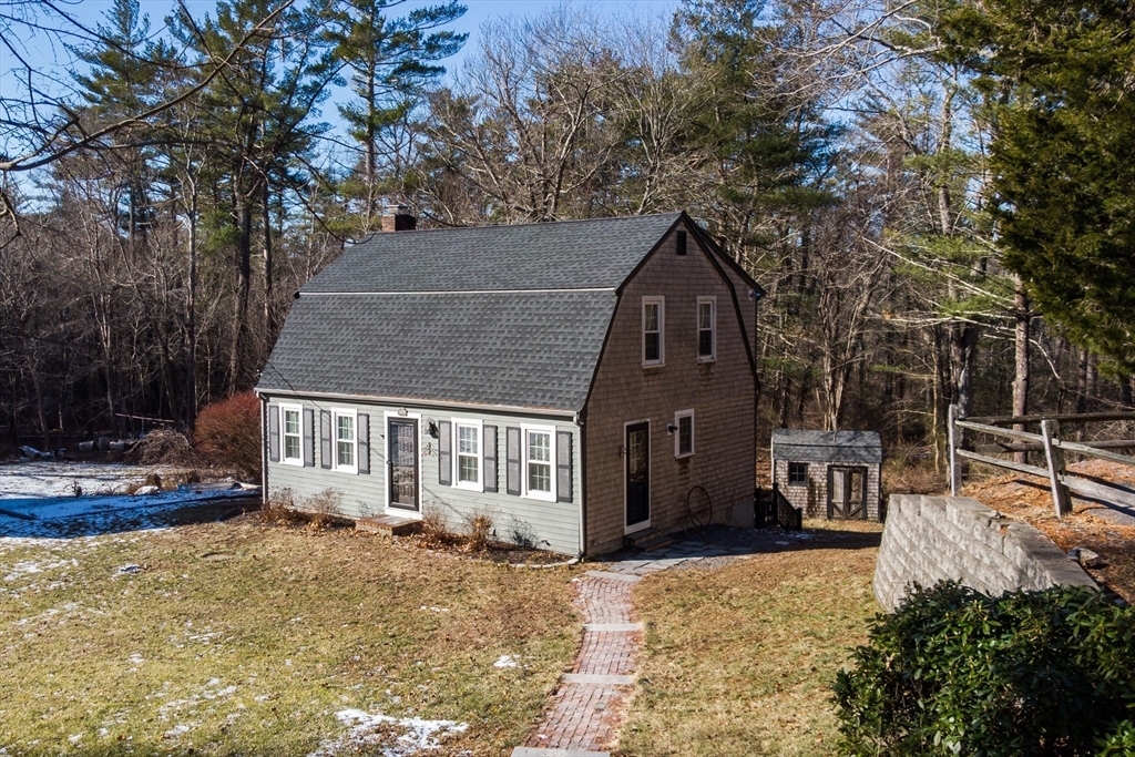 Property Photo:  185 Stetson Rd  MA 02061 