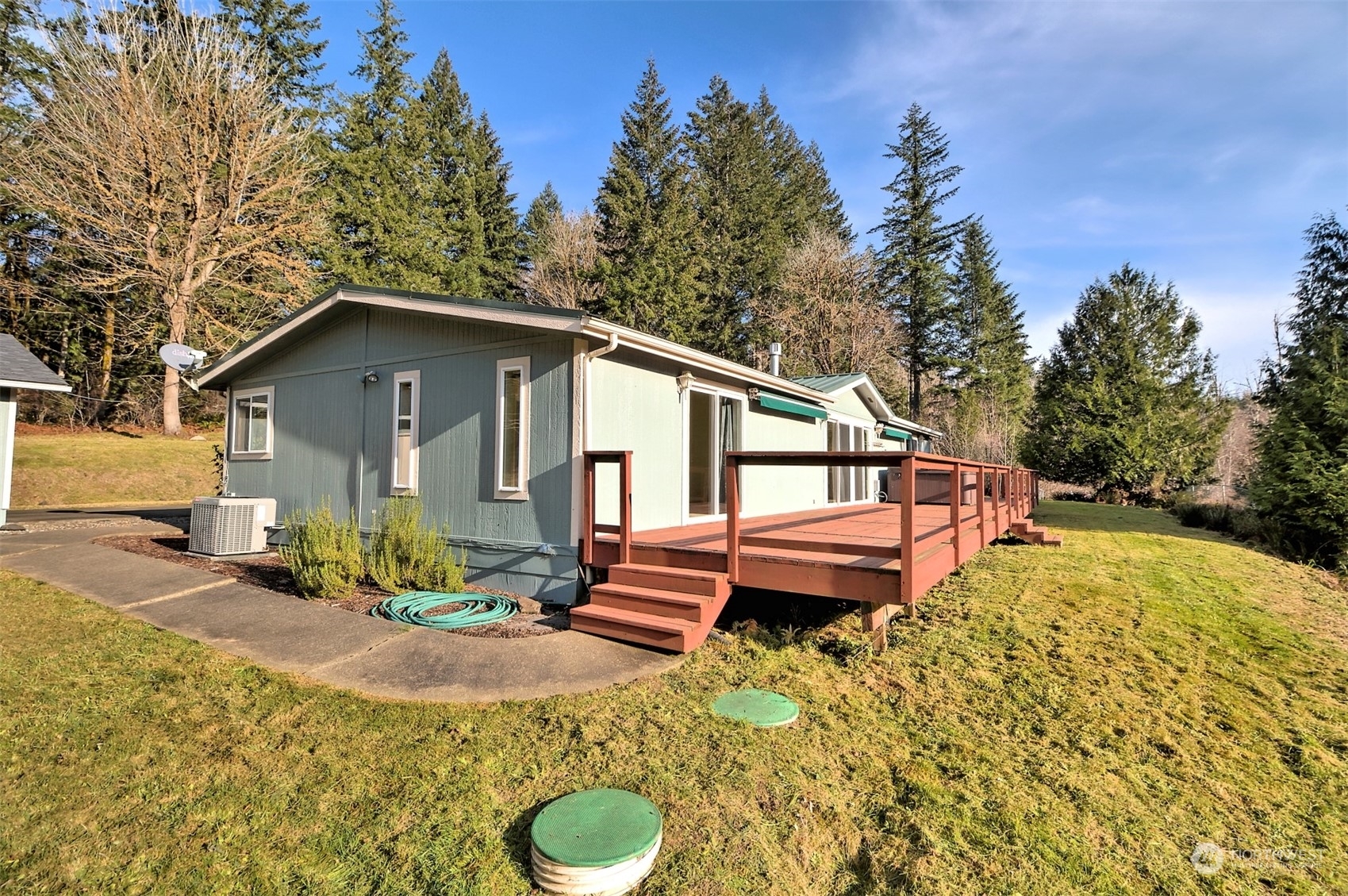 Property Photo:  720 SE Picadilly Drive  WA 98584 