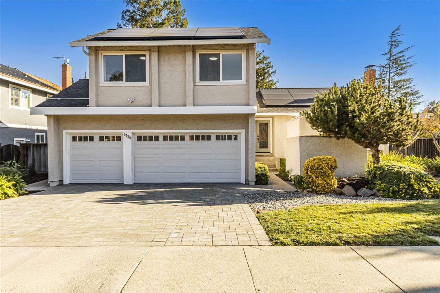 Property Photo:  6528 Skyfarm Drive  CA 95120 